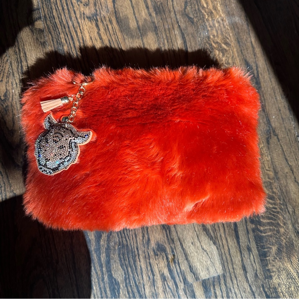 Urban Outfitters “Ava” Faux Fur Clutch – Vibrant Orange Wristlet - Picture 8 of 9